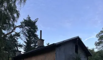 OPUSZCZONY DOM