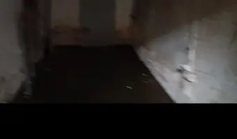 piwnica opuszczonej szkoły