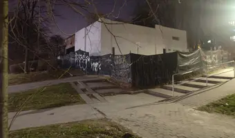 Opuszczony budynek po dawnym sklepie