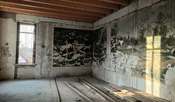Neorenesansowy budynek dworu, należący do rodu Tieschowitzów, Zabrze