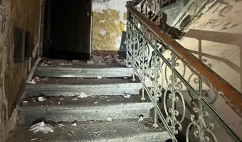 Opuszczona kamienica - zdjęcie 3/4