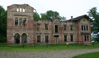 Ruiny budynku, Kwitajny k/ Pasłęka,