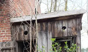 Opuszczone gospodarstwo - photo 2/4