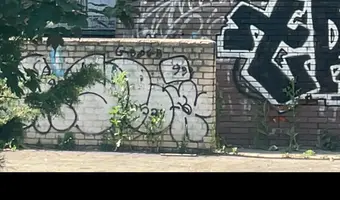 Była siedziba IX Liceum Ogólnokształcącego imienia Klementyny Hoffmanowej