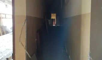 Hale targowe i biurowiec - zdjęcie 4/4