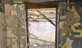 Opuszczona melina - zdjęcie 4/4