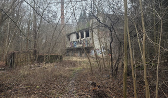 Były zakład materiałów opatrunkowych