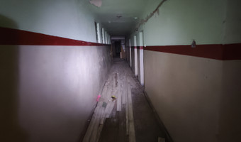 Opuszczony basen w nowym targu