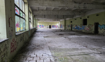 Były zakład materiałów opatrunkowych