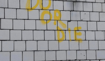 Opuszczone bloki emaus