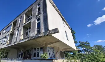 opuszczony hotel