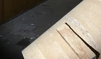 Szpitalna stołówka z kuchnią.