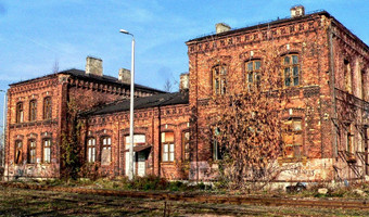 Budynek dworca kolejowego, dąbrowa górnicza