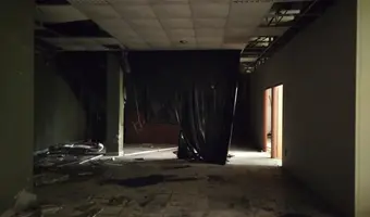 Hale targowe i biurowiec