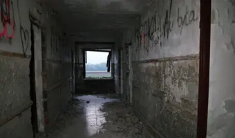 Opuszczony ośrodek wypoczynkowy, Wola Zdakowska