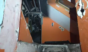 Opuszczony biurowiec przy starej fabryce, wieliczka - zdjęcie 3/15
