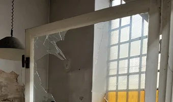 Opuszczona fabryka maszyn elektrycznych indukta s. a.