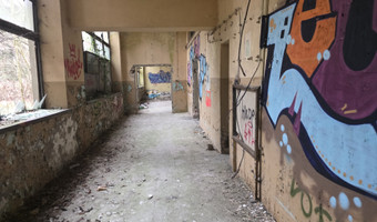 Były zakład materiałów opatrunkowych