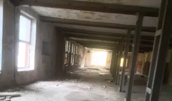 Fabryka i hale szedowe, biura