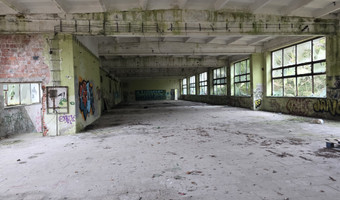 Były zakład materiałów opatrunkowych