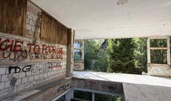 Opuszczony ośrodek wypoczynkowy Wieżyca,