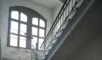 Opuszczony budynek koszar