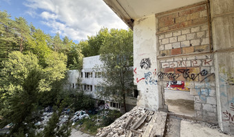 Opuszczony ośrodek wypoczynkowy Wieżyca,