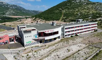 Hotel Velebitska kraljica