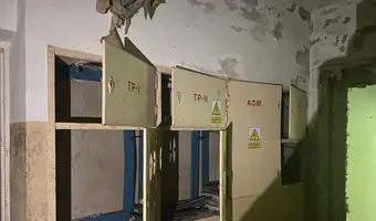 Opuszczone dwa budynki - zdjęcie 4/4