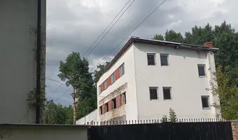 Opuszczona fabryka manekinów i rekwizytów reklamowych - zdjęcie 3/38