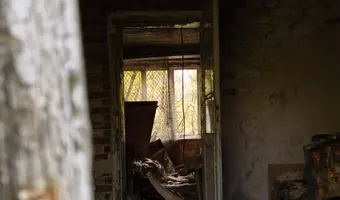 Ruina domu i szopa