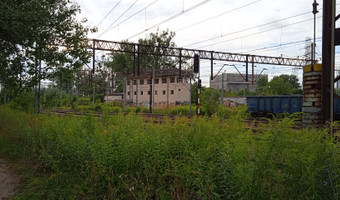 Opuszczona nastawnia kolejowa (Warszawa Włochy),