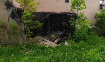 Spalona kamienica
