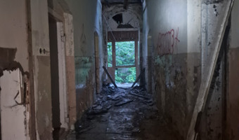 Pałac i zabudowania gospodarcze, kopytkowo