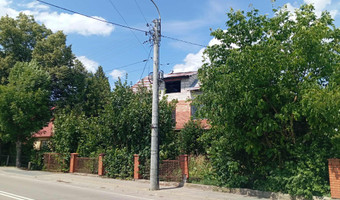 Niedokończony dom,