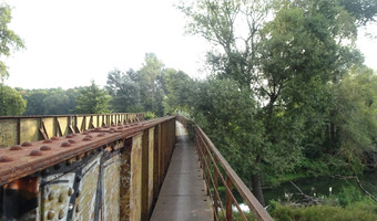 Most kolejowy na obrze w zbąszyniu