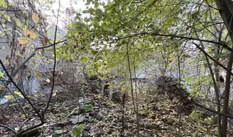Opuszczony PGR