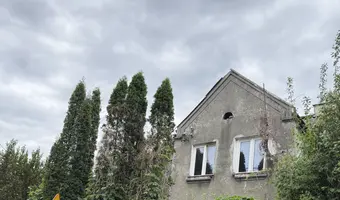 Niezamieszkały dom