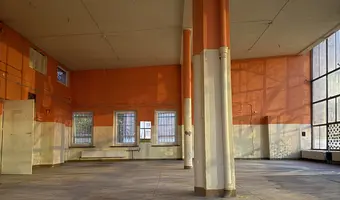 Salon Odzieży Używanej „Dukat”