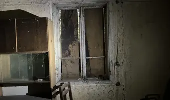 Opuszczone gospodarstwo - zdjęcie 2/10