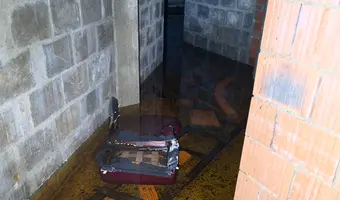 Opuszczona niedokończona willa