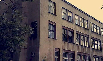 Opuszczona szkoła, Olkusz ul.Piłsudskiego (obok apteki),