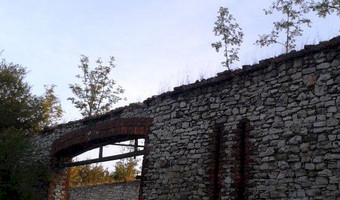 Ruiny Folwarku Waldhoff, Żyrowa,