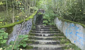 Zamek w Łapalicach, Łapalice