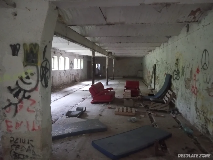 Opuszczony dom, kochcice - zdjęcie 1/4