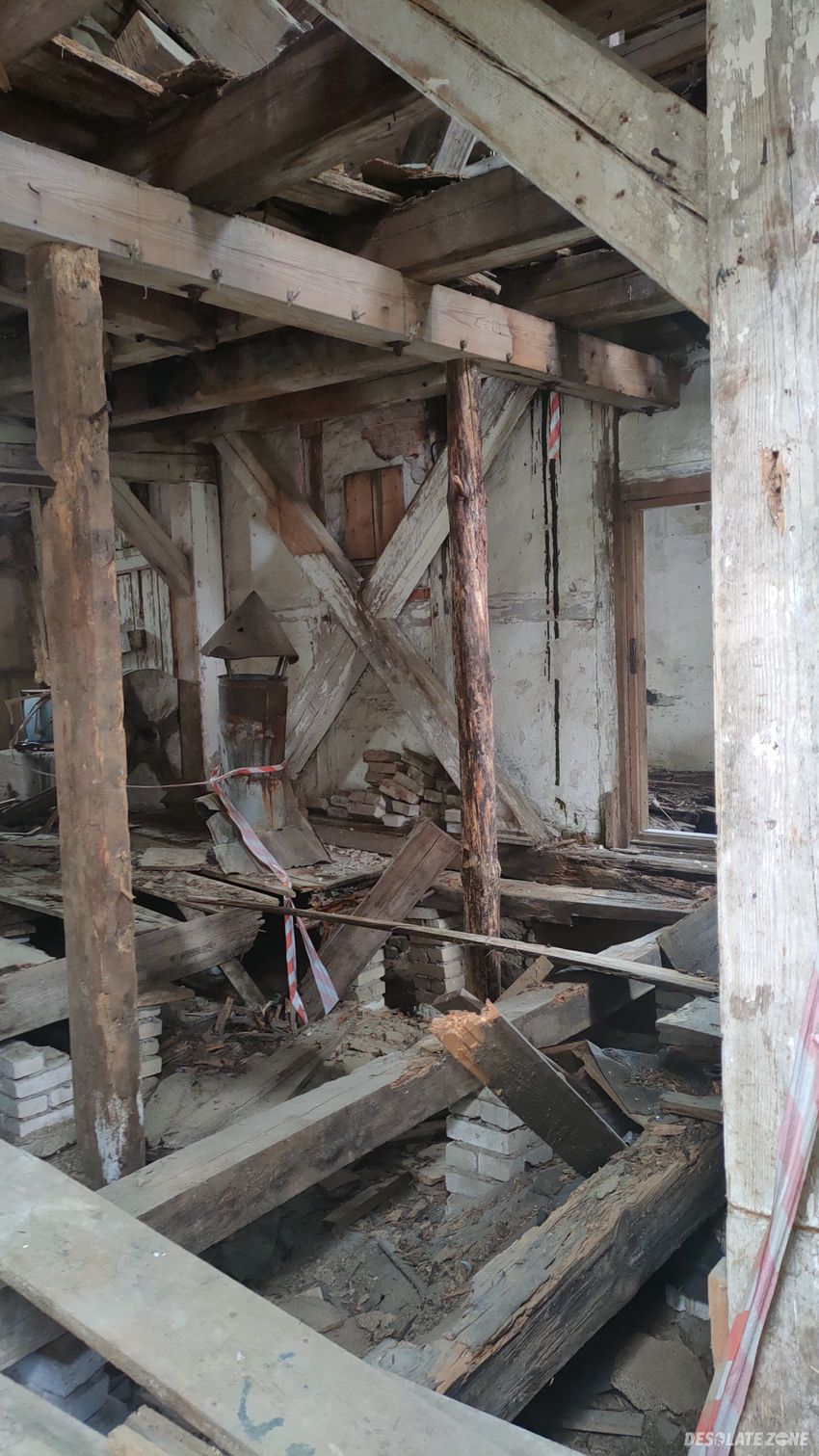 Opuszczony młyn w rusi