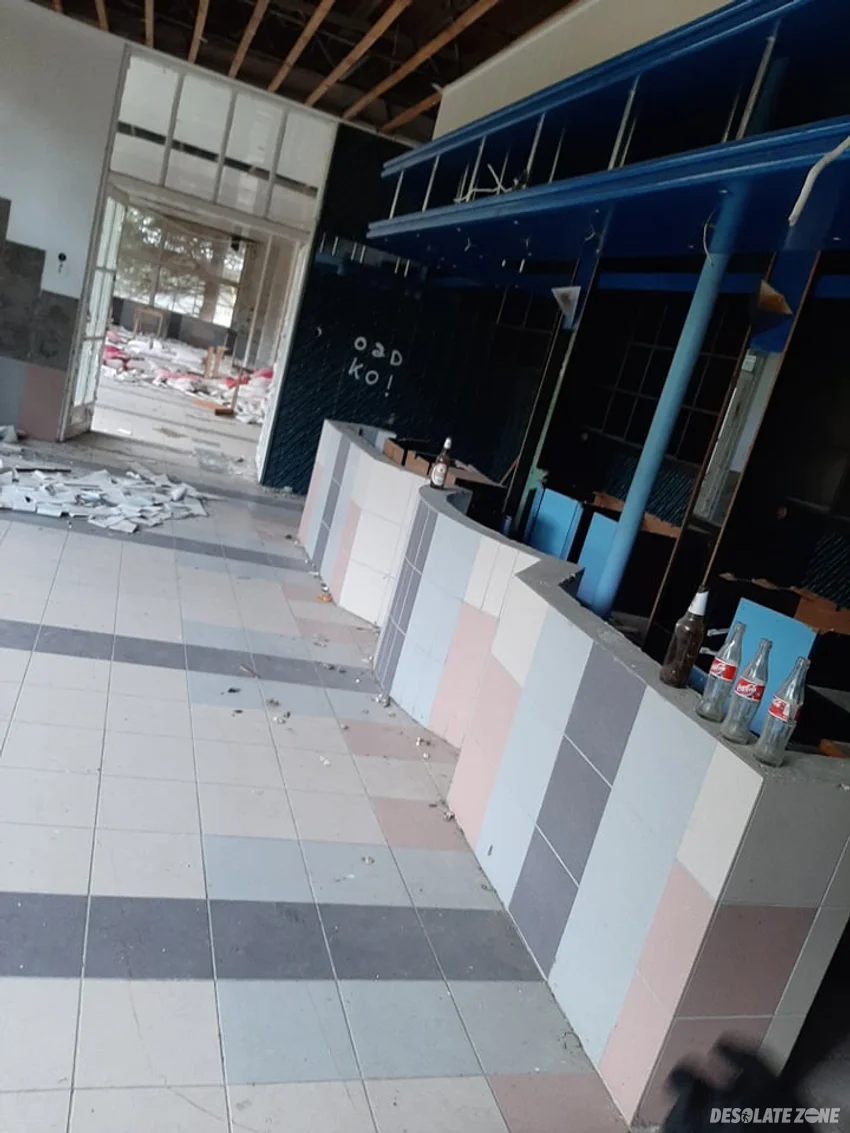 Opuszczony wojskowy dom wypoczynkowy karkonosze, pogorzelica