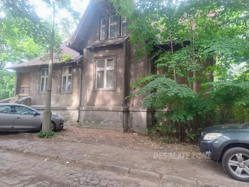 Dawna willa towarzystwa akcyjnego wyrobów bawełnianych " heinzel i kunitzer" - photo 1/3