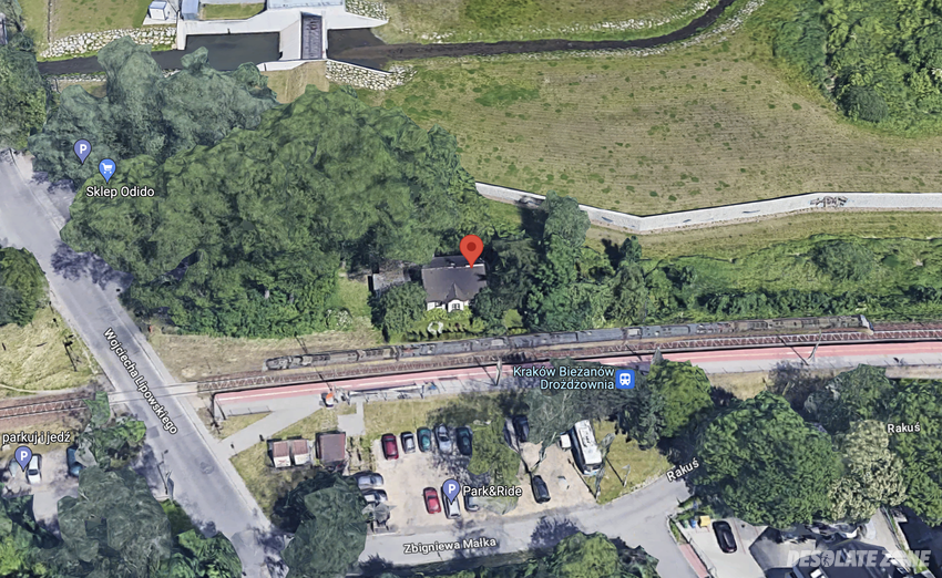 Opuszczony domek koło torów