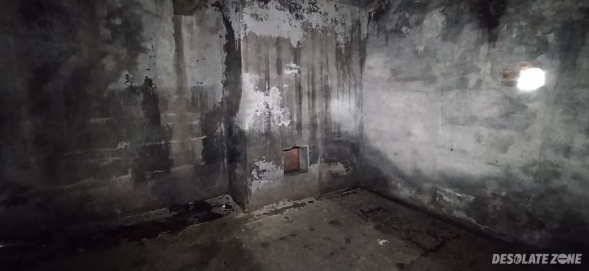 Dawny magazyn materiałów wybuchowych - z g lubin